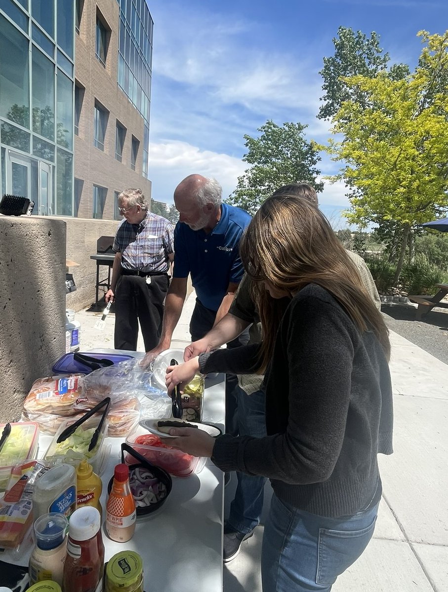 CalibreEngineer's tweet photo. Earlier this week, our team gathered for a #BBQ to catch up and enjoy the sunshine. It was a tangible reminder of what makes our team special: the people. Great work starts with making time for great connections.

#AHigherCalibre #LoveWhereYouWork https://t.co/Zwy0qyZb4A