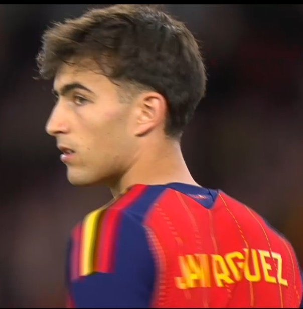 diegootero22_'s tweet photo. Era un jugador que no estaba llamado seguramente a llegar ni a Primera División.

Trabajo, esfuerzo y creer en su potencial. Todo ello ha llevado a Javi Rodríguez a debutar como internacional con España.

Feito na Madroa. https://t.co/9ol53WQZeL
