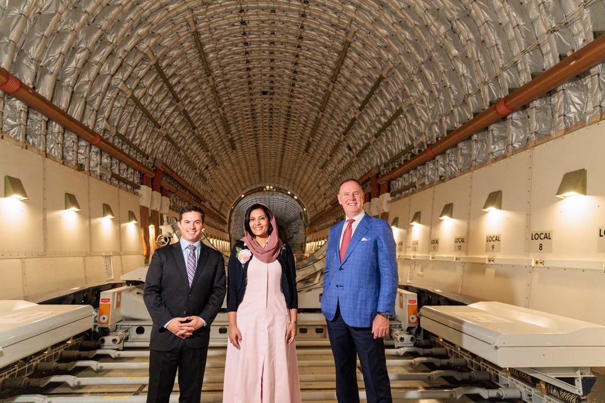 SaudiEmbassyUSA's tweet photo. HRH @rbalsaud visited @Boeing in Charleston, South Carolina, where she toured the facility and viewed aircraft destined for @RiyadhAir. The visit underscores the strong partnership between Saudi Arabia and the United States and reflects the Kingdom’s continued efforts to advance its aviation sector and national development goals under Vision 2030✈️🇸🇦🇺🇸