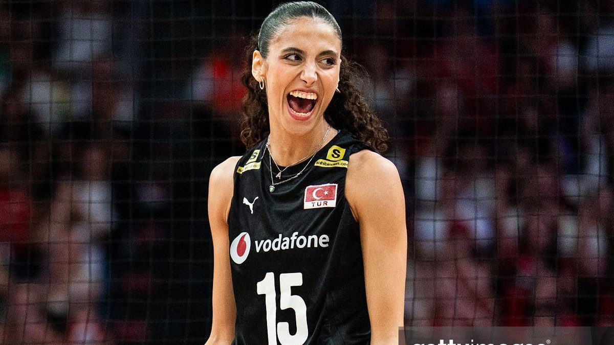 gibbybaris's tweet photo. 🇹🇷 Orta Oyuncularımız x Hollanda ( 4 Set )

⚡️ Deniz Uyanık x 2.5 Set
💥 3/9 %33h, 1 sektirme
📊 3 sayı, +2 WL

⚡️ Berka Buse Özden x 1.5 Set
💥 2/6 %33h, 1 sektirme
📊 2 sayı, +1 WL

⚡️ Ezel Balık x 0.5 Set
💥 0/2 %0h, 1 blok + 1 sektirme
📊 1 sayı, 0 WL https://t.co/4FL4cKcDlx