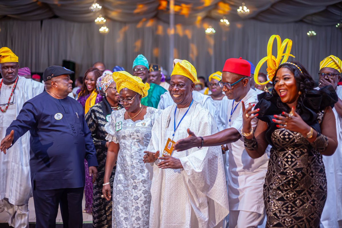 md4o4's tweet photo. PDG Adedipe Adekunle PMJF NLCF, a past District Governor, and member of Akure ALA Lions Club of District 404A4, emerges as the MCC for 2026-2027 LSY.

Hearty congratulations to you sir, and best wishes as you are about to step into your new office https://t.co/VlVhXUxWbJ