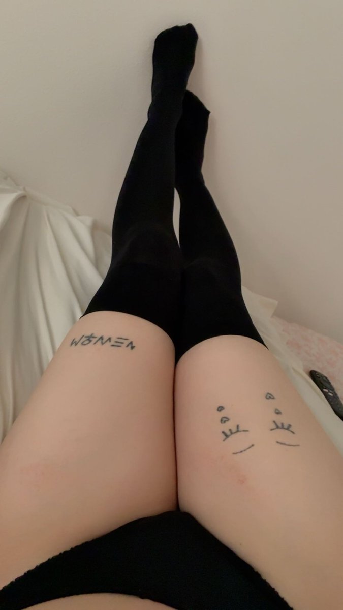 zara8e's tweet photo. Would you want me to be your naughty kitty?😋🐈‍⬛ (more of this is on my of) https://t.co/frPR98slrB