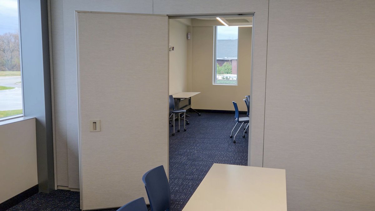 SGHconcepts's tweet photo. Featuring: Operable Partition Walls

Installed on the first floor of our Omaha facility, a foldable partition wall system allows us to open into one larger space or be closed off as needed to accommodate meetings or day-to-day use, while helping control sound between areas. https://t.co/45drJANhf8