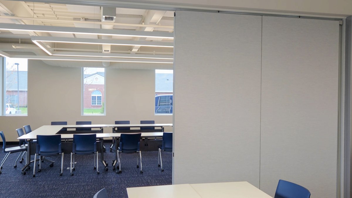 SGHconcepts's tweet photo. Featuring: Operable Partition Walls

Installed on the first floor of our Omaha facility, a foldable partition wall system allows us to open into one larger space or be closed off as needed to accommodate meetings or day-to-day use, while helping control sound between areas. https://t.co/45drJANhf8