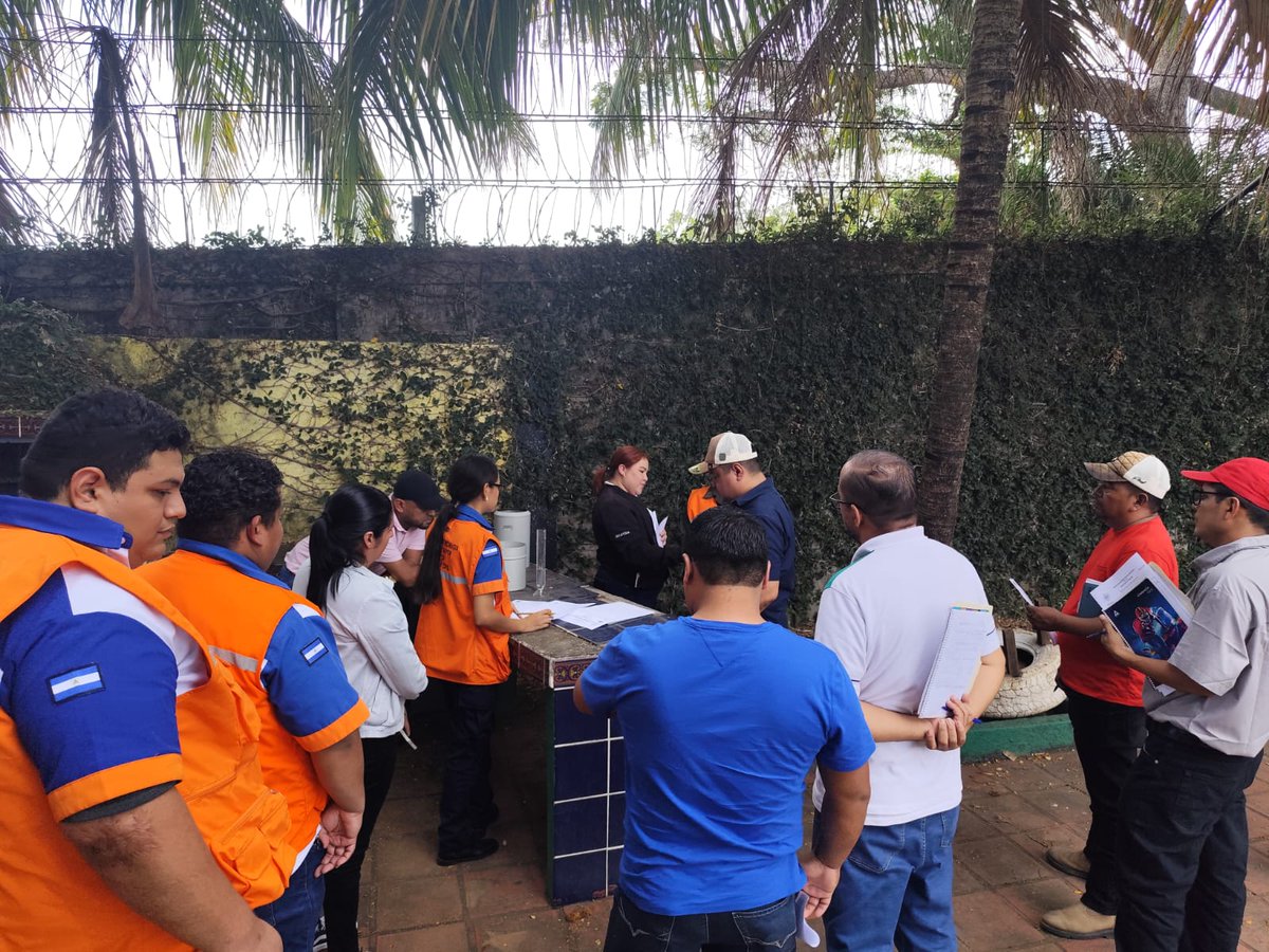 CDSINAPRED's tweet photo. SINAPRED, a través de INPAE lleva a cabo, cierre de módulo I e inicio del módulo II del Curso básico de Meteorologia: "uso de tecnología en la interpretación meteorológica".

#SinapredSomosTodos #PrevenirEsVivir https://t.co/9C4a6anTcM