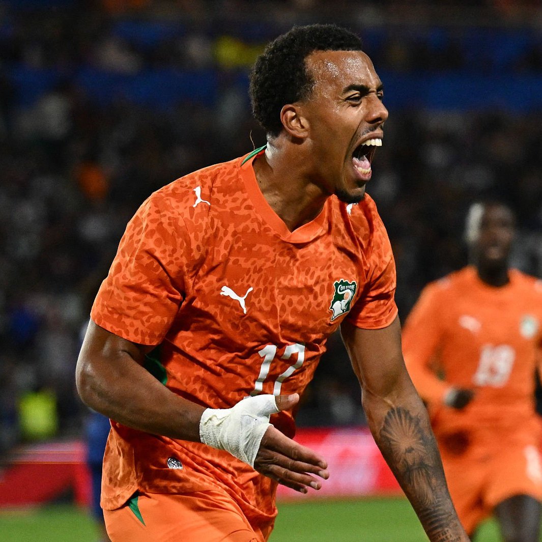 BenBocsak's tweet photo. 🇨🇮 Huge fan of right-back Guéla Doué, the older brother of Desire.

He can also play as a wing-back and even as a CB. 

Just scored and assisted in a 2-1 victory for Ivory Coast over France. 

Tall, athletic profile. Has a great engine and defends the channels really well. Excellent anticipation and very comfortable on the ball. 

Only 23-years-old. Expect him to make a big move soon.