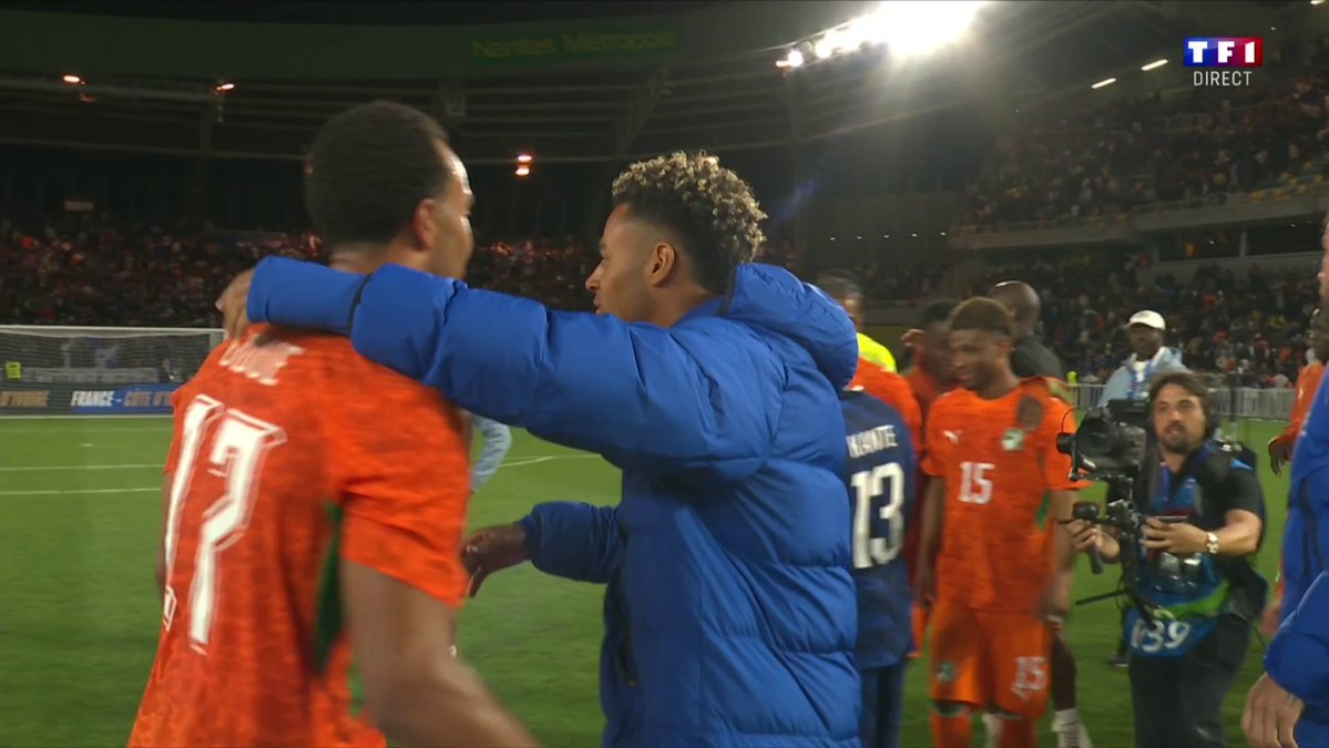 TF1's tweet photo. 🏁 Fin du match ! #FRACIV

France 1-2 Côte d'Ivoire. 

Une défaite mais un très bon test pour les Bleus dans cette préparation intense au Mondial ! Bravo aux joueurs de la Côte d'Ivoire 👏🇫🇷 

Quels ont été vos tops et vos flops ce soir ? 👇 

📺 L'Après-Match à suivre en direct sur TF1 et en streaming sur TF1+ : https://t.co/KYVGCmjCsx