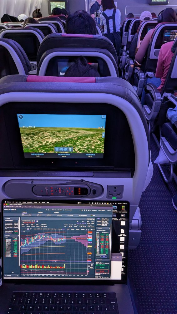 matt415's tweet photo. Crammed my trading "desk" in an economy seat. Even in 1st class, internet service would still suck with terrible latency and irritating timeouts.

Positions sized down 10x since order forms were lagging with market data

Challenge: $12k from the skies, while en route to Japan 🇯🇵 https://t.co/m8w4UZTuhc