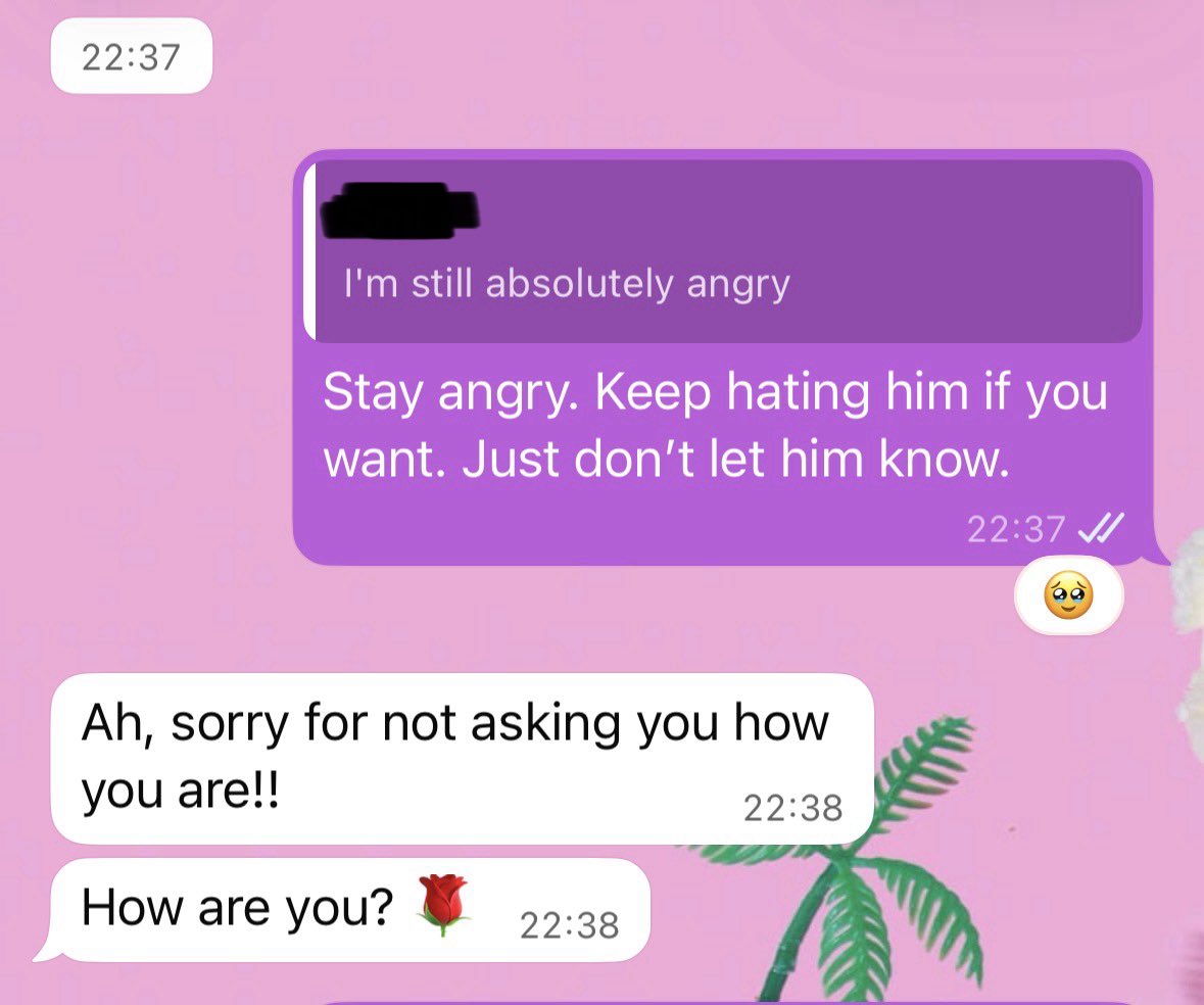 Culation's tweet photo. Yo resolviendo los problemas sentimentales de mis amigas mientras ignoro los míos. ☺️ https://t.co/ystg644pMR