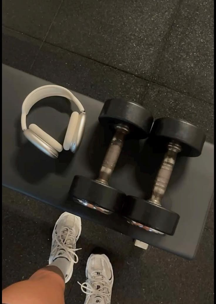 xshadowbanshee's tweet photo. letting pinterest decide what i am  

 🎶 as a hobby  
🥽 as a sport 
🧸 as a toy
👟 as a pair of shoes 

feel free to do it too if you want to 🩷 https://t.co/H0tUHBk6XJ