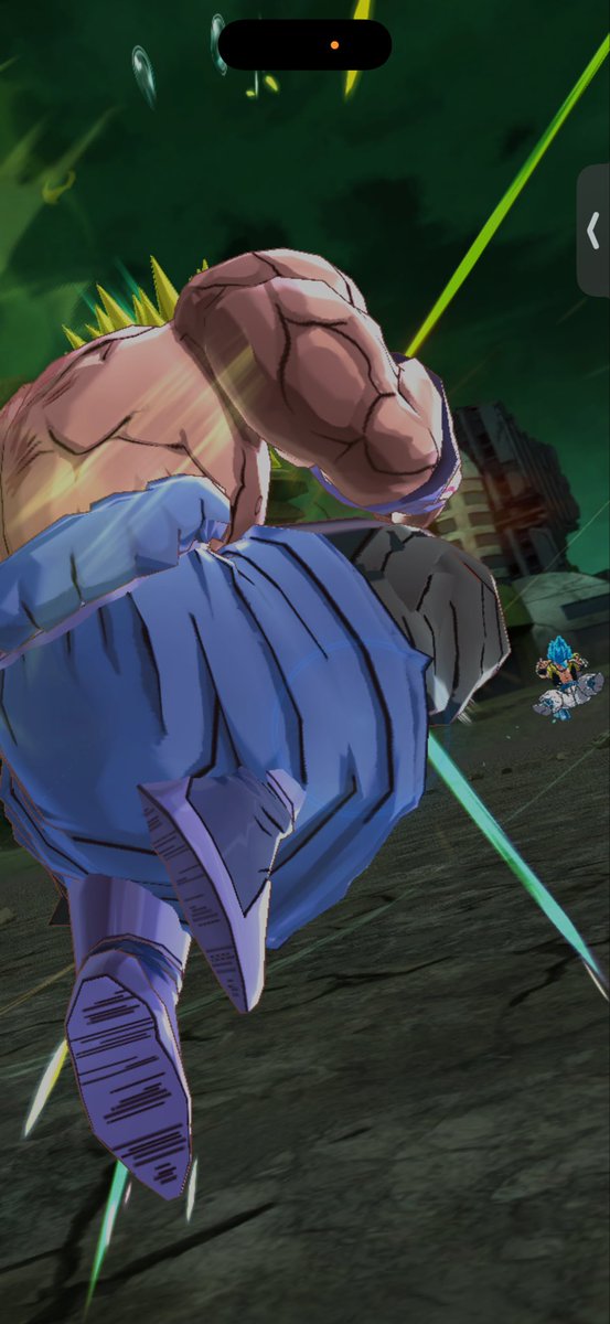 Tempest_YT1's tweet photo. @NindoXTTV Broly charging up the thrusts of doom and despair https://t.co/vNIyjQGmT7