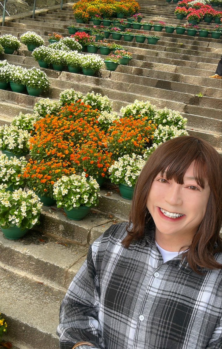 さやちゃん((ヾ(*´꒳`* )🐾ﾌﾘﾌﾘ ( *ˊᗜˋ)ﾉꕤ*.ﾟおはよ🌱☀️ お花綺麗