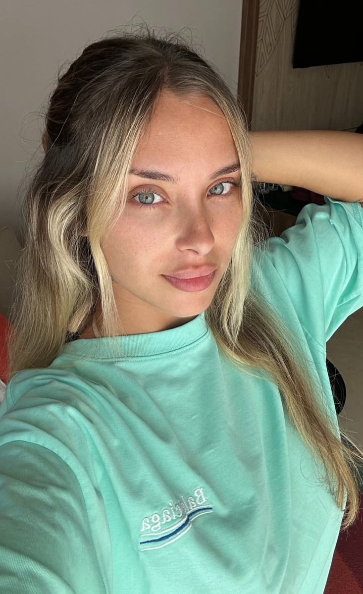 judiithmr's tweet photo. IA o natural ? 😍😍 https://t.co/ZlbSL65Eiv