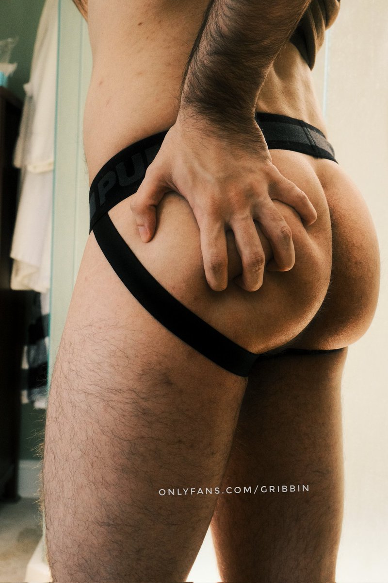 itsgribbin's tweet photo. 😵‍💫

#gay #butt #ass #hairybutt #hairyass #jockstrap https://t.co/Ff5zvsHXis