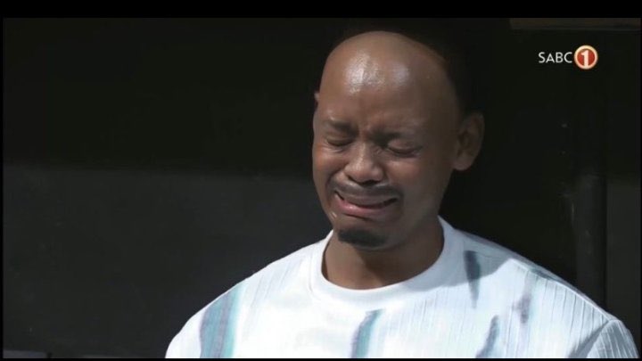 b_phefo's tweet photo. @Laura_arma_ni Khuzeka 😭 https://t.co/UbEosKz6WT