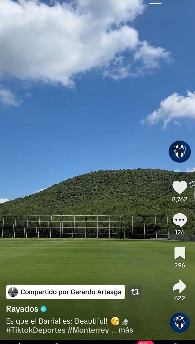 BlueCFM_'s tweet photo. No puedo creer que el CM de Monterrey en tiktok tenga más huevos que el de aquí, mueve la patita cabrón @Rayados https://t.co/JAU5LnEXof