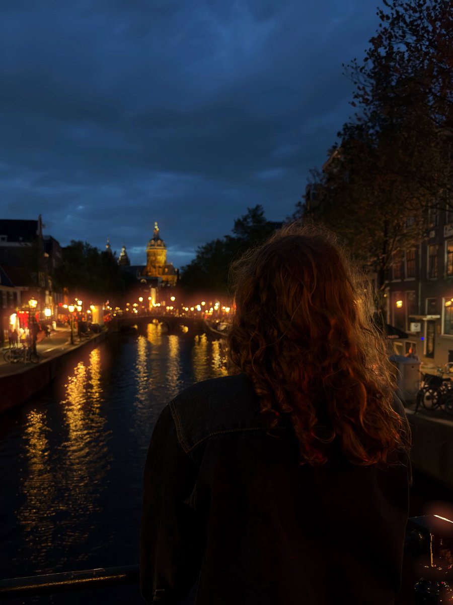 fuilmachine's tweet photo. we have made it to amsterdam for mr styles 😮‍💨😮‍💨😮‍💨 https://t.co/oQpAlxNlRG
