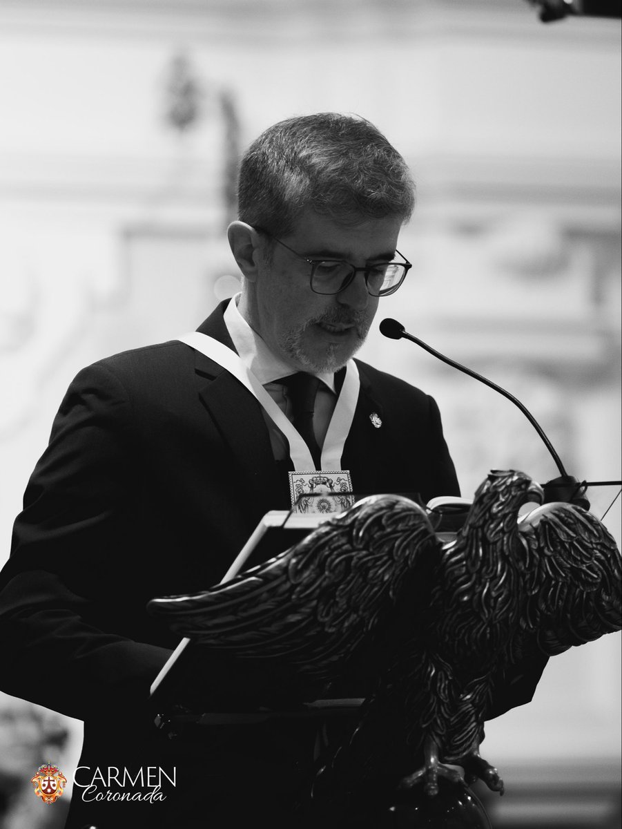 CarmenDeMalaga's tweet photo. 𝐃𝐄𝐒𝐂𝐀𝐍𝐒𝐄 𝐄𝐍 𝐋𝐀 𝐏𝐀𝐙 𝐃𝐄𝐋 𝐒𝐄𝐍̃𝐎𝐑

La Junta de Gobierno y todos los hermanos de la Archicofradía de Nuestra Señora del Carmen Coronada de Málaga, lamentan profundamente el fallecimiento de nuestro querido hermano y Vocal de Caridad, Germán Palomo.

Germán fue para nuestra Archicofradía un ejemplo de entrega, generosidad y servicio. Siempre dispuesto a colaborar en todo aquello que hiciera falta, afrontaba cada tarea con una sonrisa, con alegría y con el firme deseo de ayudar a los demás. Su cercanía y calidad humana dejaron una huella imborrable en cuantos tuvimos la suerte de compartir camino con él.

Hoy encomendamos su alma a Nuestra Señora del Carmen Coronada, para que lo acompañe hasta la presencia del Padre y le conceda el descanso eterno.

A sus familiares y seres queridos les trasladamos nuestro más sentido pésame, uniéndonos a su dolor y elevando una oración por su eterno descanso.

Que la Santísima Virgen del Carmen lo reciba bajo su bendito escapulario.

Dale, Señor, el descanso eterno. Y brille para él la luz perpetua.

DEP.