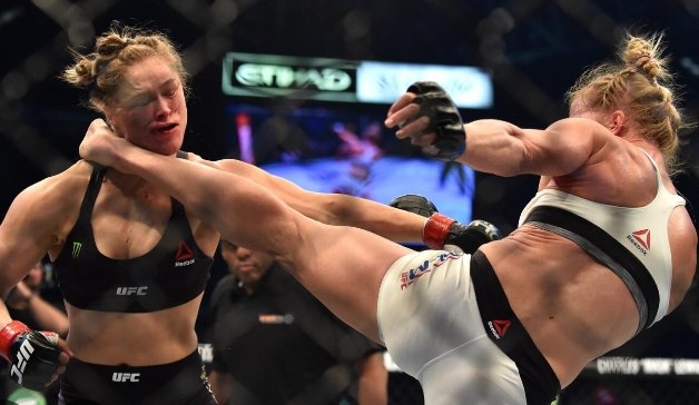 FrontmanD2's tweet photo. @linepipe44 Deleted post slept chilly. Tomato can/soccer mom slept Rousey. 😂🤡 https://t.co/J2up8IexTf