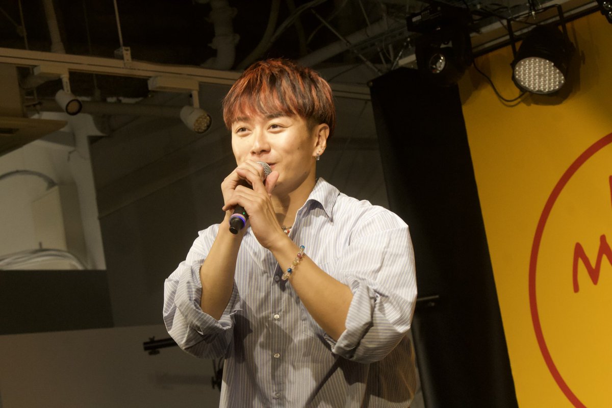 maca_merenge's tweet photo. 2026.05.31.日
in タワレコ水戸オーパ

"Freeze"リリイベ

翔真くん
@syomagoodnight 
mic-alone
@mic_alone_ 

#Freeze 
#リリイベ
#水戸オーパ
#マイクアローン 
#佐藤翔真 https://t.co/gfWy3FJVNR