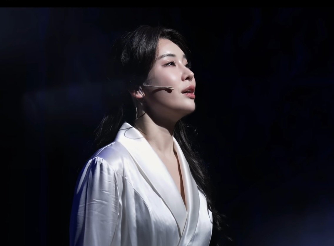 ssum__log's tweet photo. 썸머 옆태 진짜 미쳣다 https://t.co/1lmQrmt9gQ