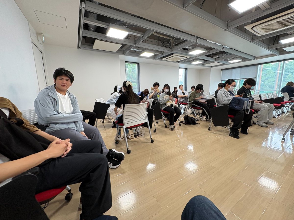 saitophilo_semi's tweet photo. 今回のゼミではそれぞれの班に分かれてteamsでのチャンネル作りやメンバーの決定、内容について改めて話し合いました！
来週はいよいよゼミ企画発表会！！どのような企画が出てくるのか楽しみですね！ https://t.co/gh1PpVCOvr