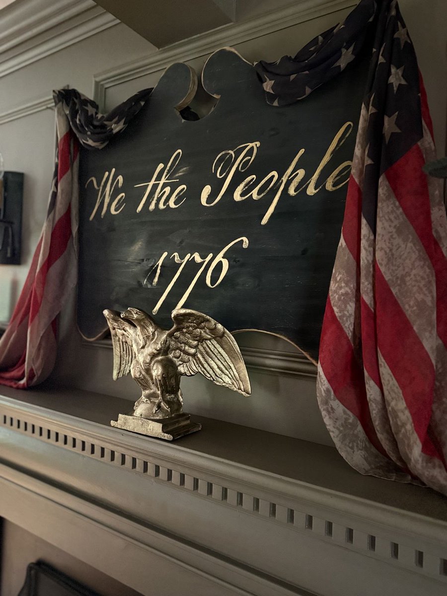 DigitalDaizy's tweet photo. Americana ☕️🇺🇸♥️
#pinterest #america https://t.co/YcAaztMiKS