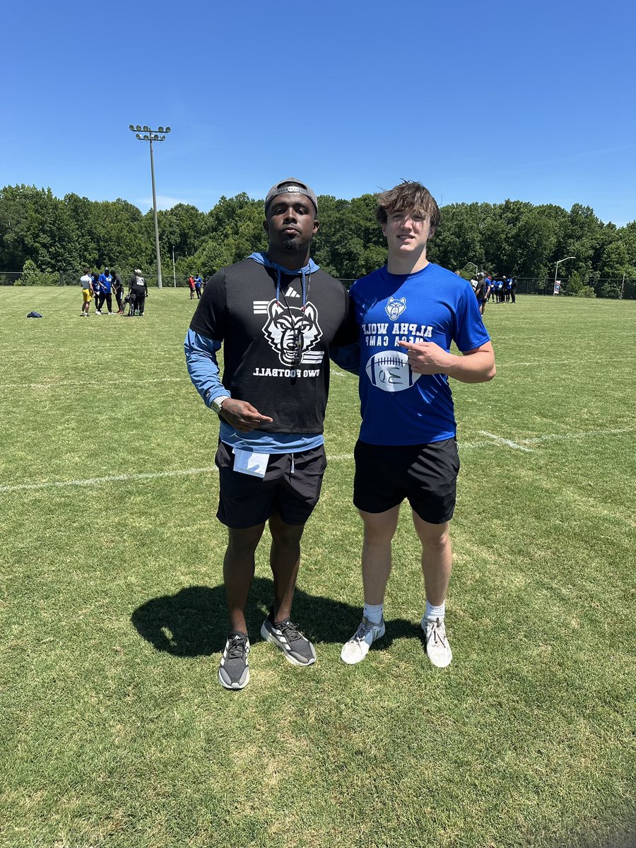 robert_gilvarry's tweet photo. Had an amazing time at the UWG Alpha Wolf Camp! Ran a 4.65 40, 4.56 pro shuttle, 75” arm, and 9’4” broad jump. Blessed to compete and learn from @Coach_Englehart , @TyreeThompson05 and the staff. Hope to be back soon! @UWGFootball https://t.co/Gfgxn4hUOU