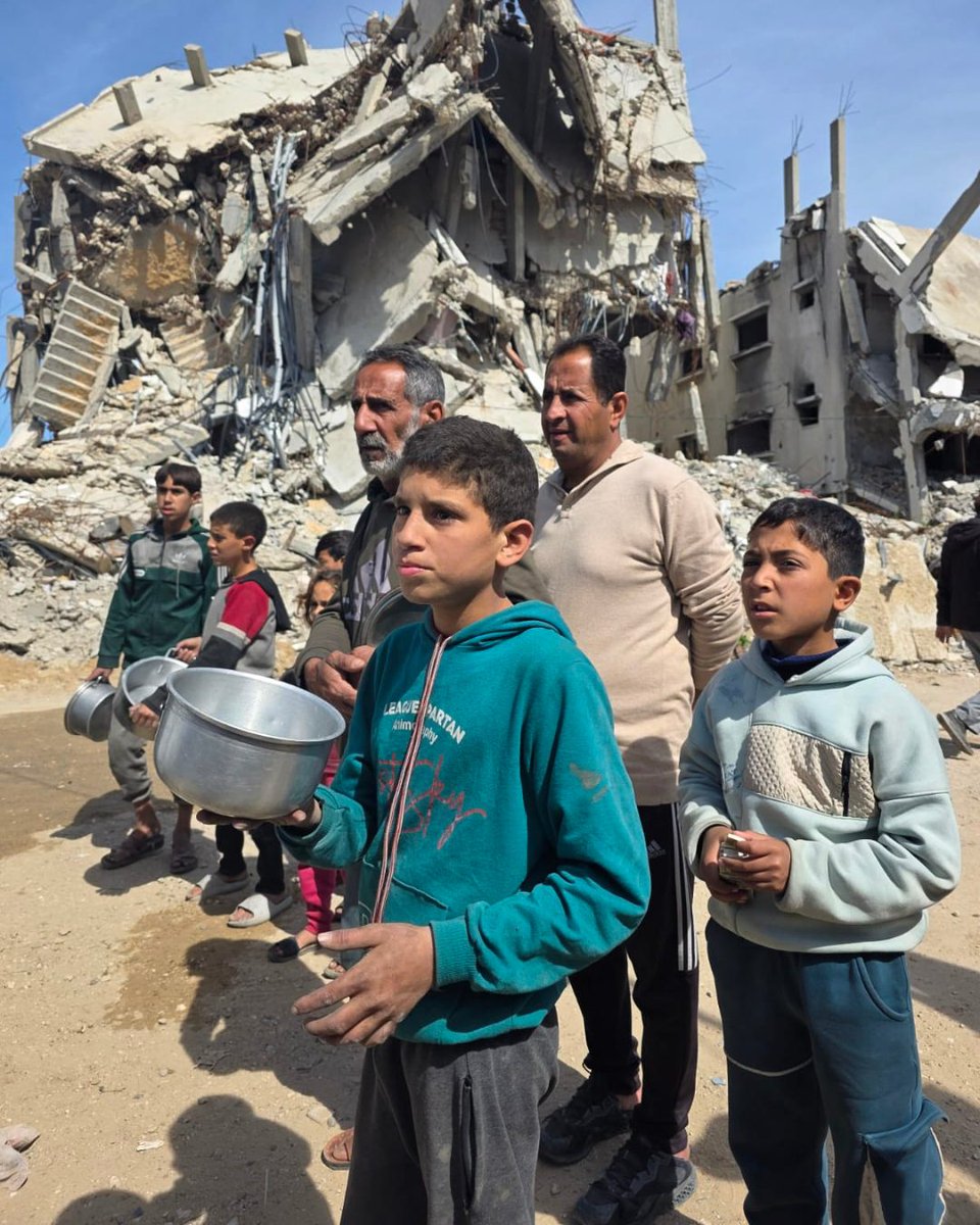WCKitchen's tweet photo. Today is the International Day of Innocent Children Victims of Aggression. We wish we did not need a day like this. We do.
Every day, children living through conflict wake up without the things every child deserves—safety, school, a meal, the ability to just be a kid. Instead, they are dodging airstrikes, fleeing homes, losing parents, and going hungry. Not as a consequence of war. As a target of it.
That is what WCK teams see on the ground every single day. In Gaza. In Ukraine. In Lebanon. In the DRC. In Haiti. We are there. And in every one of these places, it is the children who carry the heaviest weight.
We show up because every child caught in the middle of conflict deserves to know that somebody, somewhere, has not forgotten them. That is why we cook. That is why we keep going.
#ChefsForTheWorld
