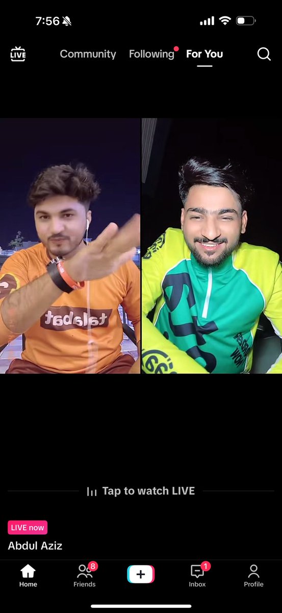 ssl2a's tweet photo. كلواحد فيهم يهايط على الثاني بشركته 

طلبات vs كيتا 🤣🤣 https://t.co/RyLkuoF7Z6