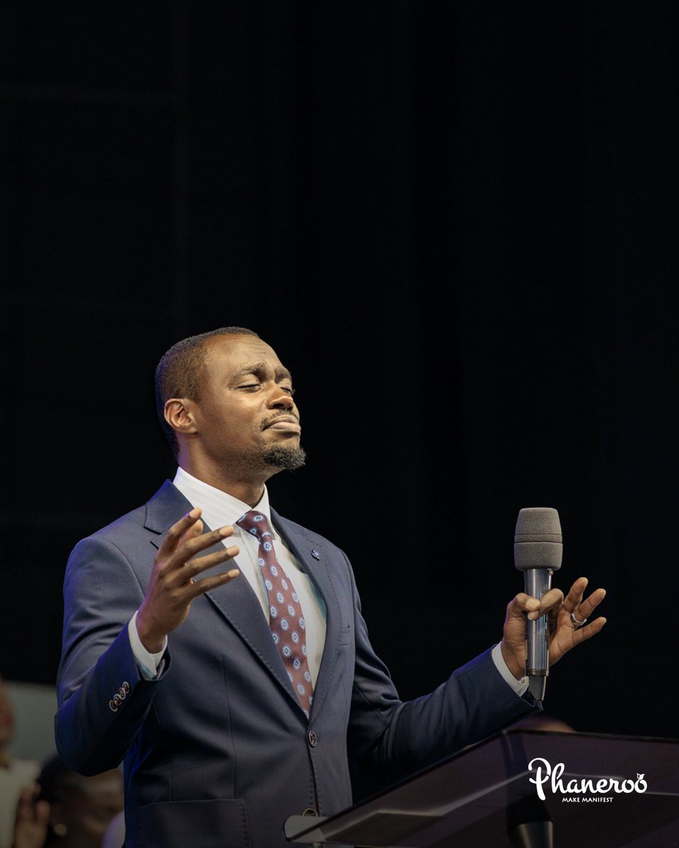 Phanerookampala's tweet photo. I come before You today and there's just one thing that I want to say, 'thank You Lord'. For all You've given to me; for all the blessings that I cannot see – THANK YOU LORD! 

https://t.co/9PWCXtQz2K

#Worship
#Phaneroo | #LiveNow https://t.co/WxJLpZbNu7