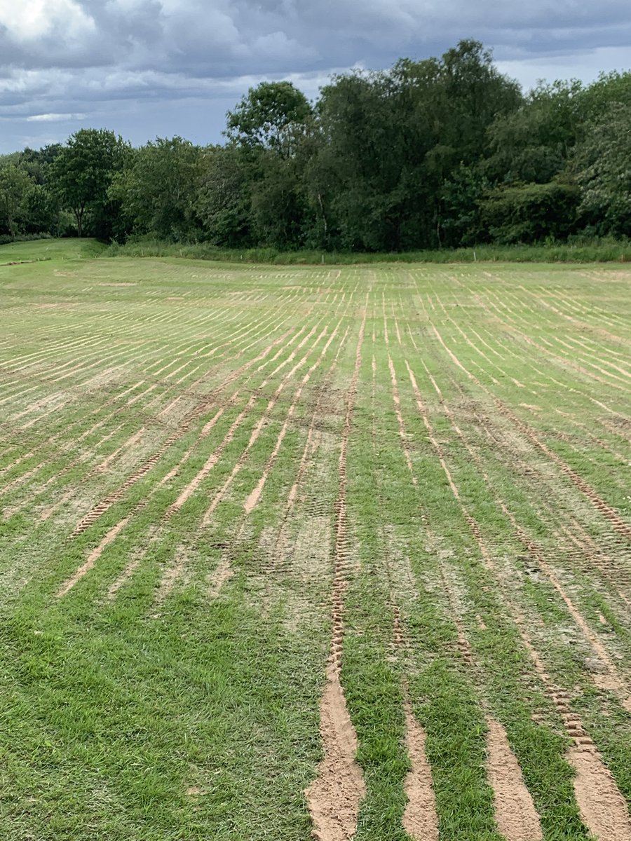 milno73's tweet photo. Part 2 of the work on the 9th fairway. Now sand banded to help the water drain through the surface and reach the drains. An extra 40 tonnes of sand has been applied through the banding. Yet again great work and thanks to @BA_LTD  ⛳️🏌️‍♂️@LowesParkGC https://t.co/rEC6hwN880