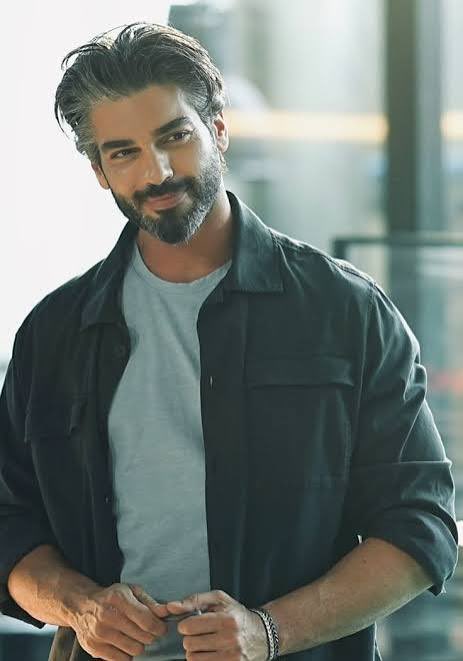 IconicRankings's tweet photo. Most Handsome Turkish Actors of 2026

1. Emin Günenç: 212,561 votes
2. Şükrü Özyıldız: 123,294 votes
3. Gökberk Yıldırım:  63,137 votes
4. Cenk Torun
5. Halil İbrahim Ceyhan
6. Alp Navruz
7. Kerem Bürsin
8. Akın Akınözü
9. Can Yaman
10. Burak Deniz
11. Engin Akyürek
12. Ozan Akbaba
13. Barış Baktaş
14. Faruk Aran
15. Mert Yazıcıoğlu
16. Barış Arduç
17. Emre Bey
18. Çağatay Ulusoy
19. Burak Özçivit
20. Serkan Çayoğlu

Source: Netizens Choice