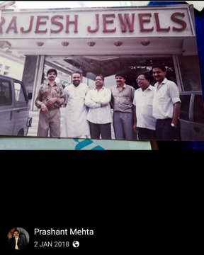TravisKutty's tweet photo. Another Gujarati turns out to be a scammer. 
#RajeshExports https://t.co/MhUpsmoSvG