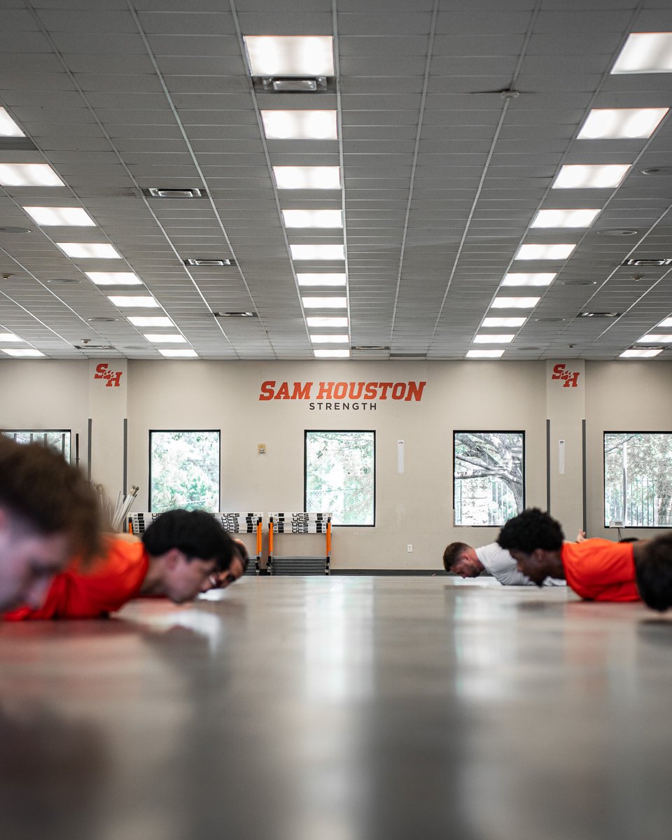 BearkatsMBB's tweet photo. We are back 🔁

#EatEmUpKats https://t.co/0Ue6AZ3FQy