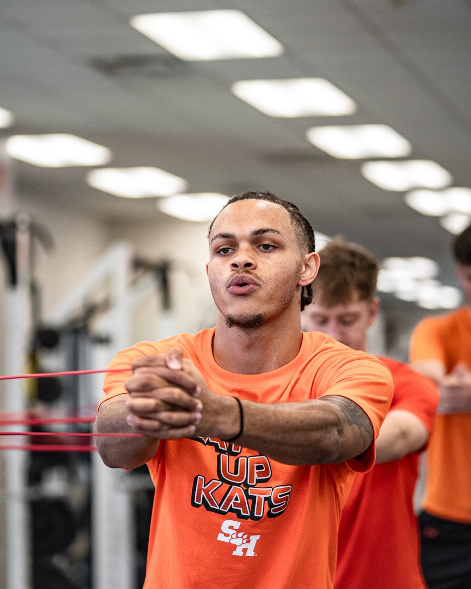 BearkatsMBB's tweet photo. We are back 🔁

#EatEmUpKats https://t.co/0Ue6AZ3FQy