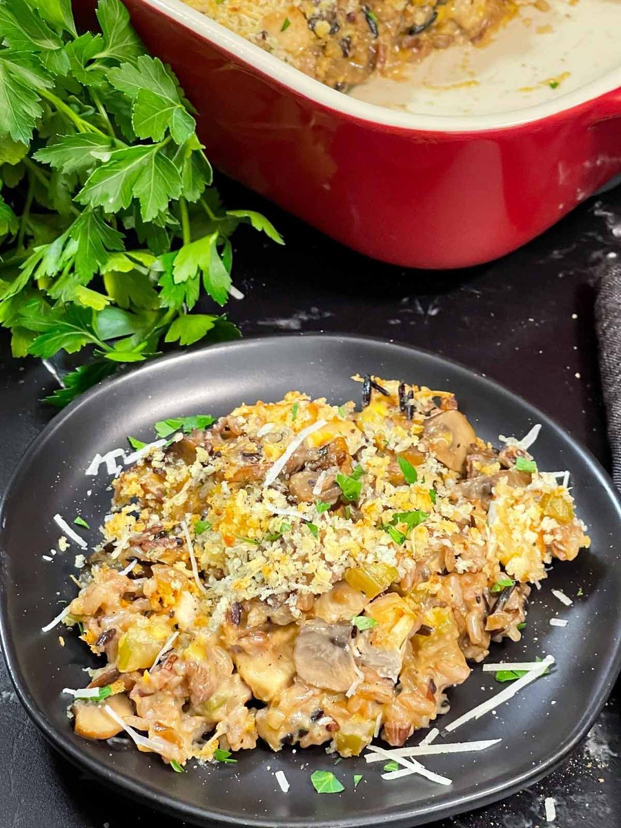go_dstr's tweet photo. This Chicken and Wild Rice Casserole is creamy, hearty, and packed with comfort. A dependable dinner that’s easy to make and even better the next day.
👉 https://t.co/EmHDjr05WB

#recipes #casserole #comfortfood #chickenandwildrice #dinnerideas

@vflatworld https://t.co/IeHM1erwRo