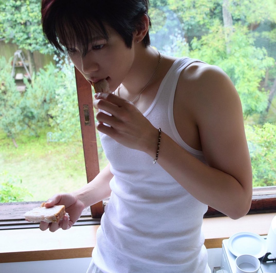 sho1eft's tweet photo. https://t.co/t2TH7RpzPz