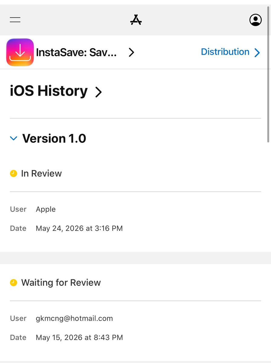 grkmcomert's tweet photo. My #ios app has been in In Review for 11 straight days lol.

It's a simple app. Waited 9 days in queue, and now 11 days in review. 20 days total for a basic utility. At this point, I feel like they are debating the philosophical meaning of my UI colors. 

#apple #developer #code https://t.co/TzgWF6Oldx