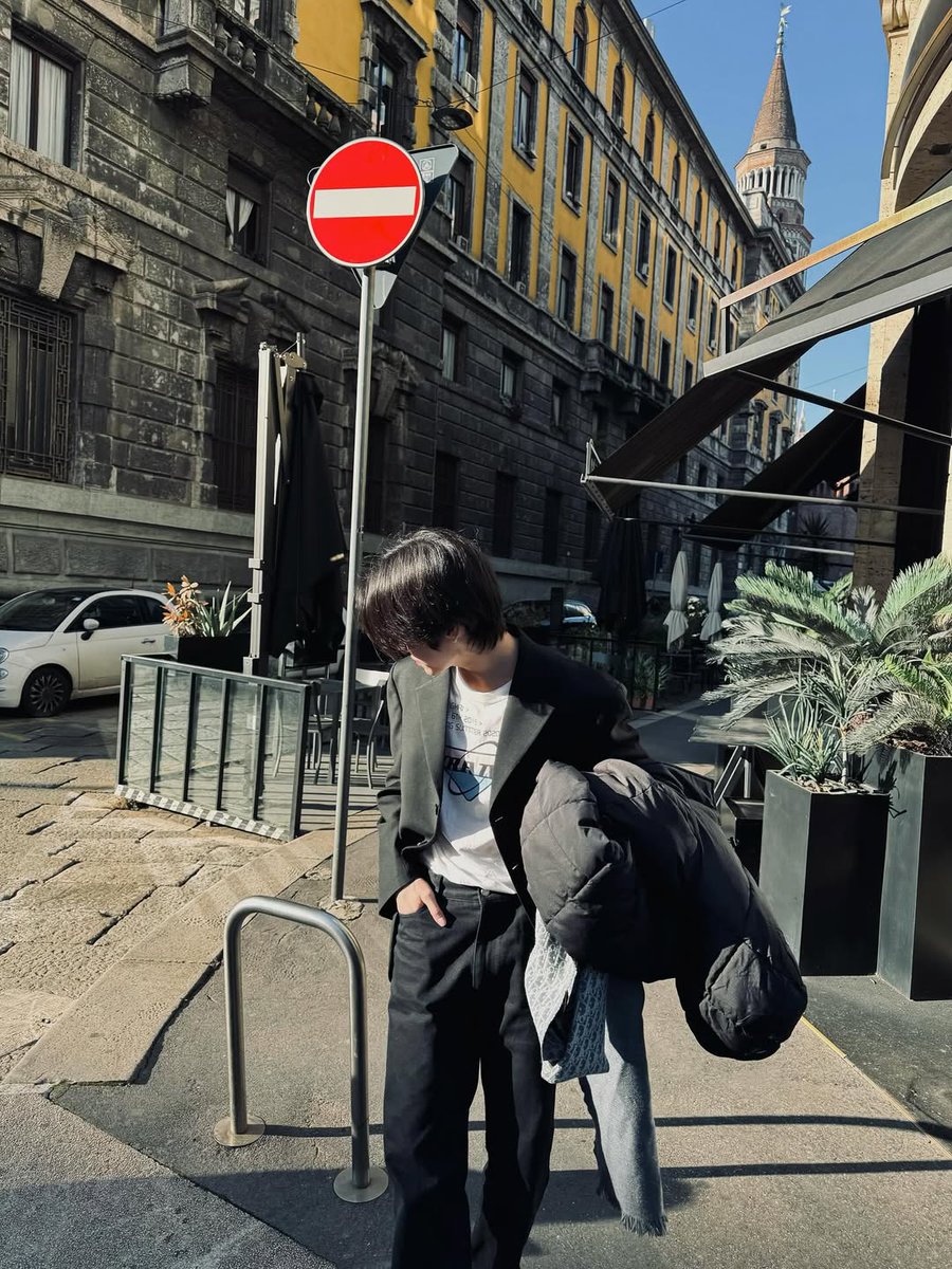snonnies's tweet photo. Yang Eren
model | actor
gay | sub | nsfw
multi with chem | ships open
♡ &amp; ⟳ for a dm https://t.co/Ht9K57tyCh