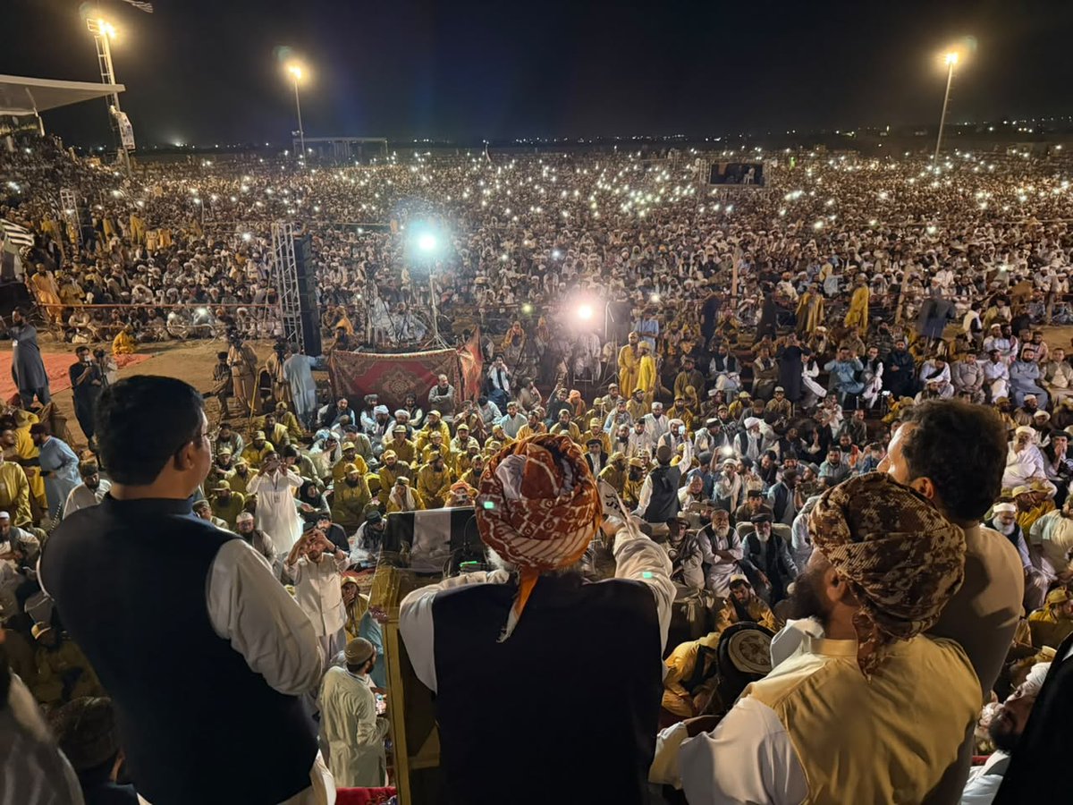 MUonis3's tweet photo. سندھ کے بعد بلوچستان نے ایک بار پہر بتلادیا کہ مستقبل مولانا کا ہے💞

#تحفظ_مدارس_حقوق_بلوچستان https://t.co/MKfFwJmB0d