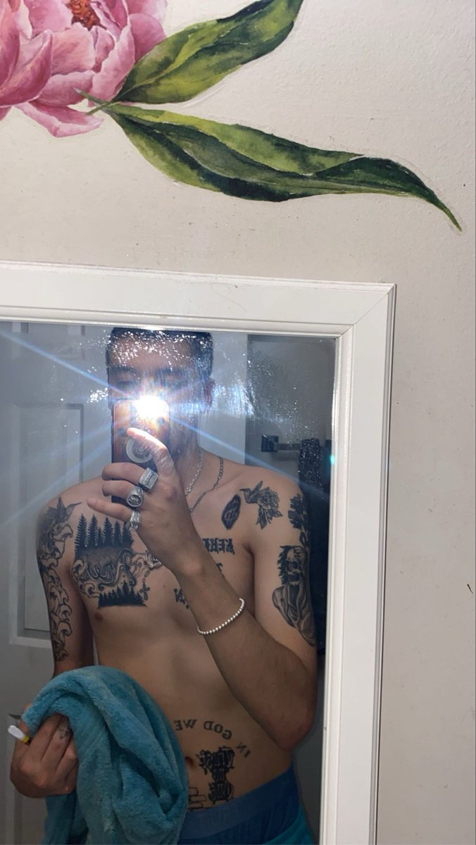 HmL4yaYo's tweet photo. 🫣 https://t.co/9gsIMdSOZr