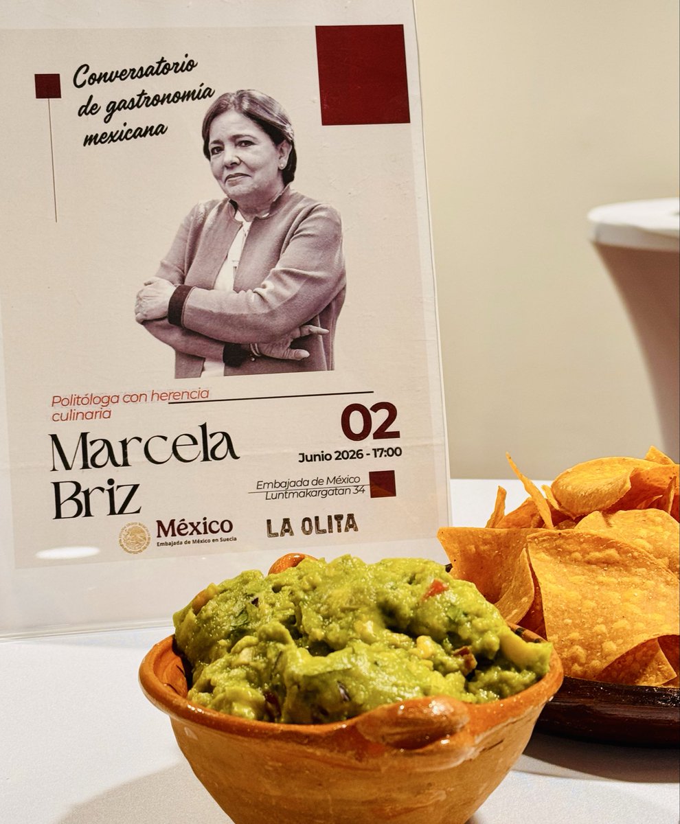 alalday's tweet photo. Qué gusto compartir una tarde especial en @EmbaMexSue con motivo de la presentación del libro del restaurante El Cardenal, a cargo de la Dra. Marcela Briz Garizurieta, integrante de la Academia Mexicana de Gastronomía. 

Gracias comunidad 🇲🇽 y 🙏 al restaurante La Olita
@SRE_mx https://t.co/3OM5h5tZb3