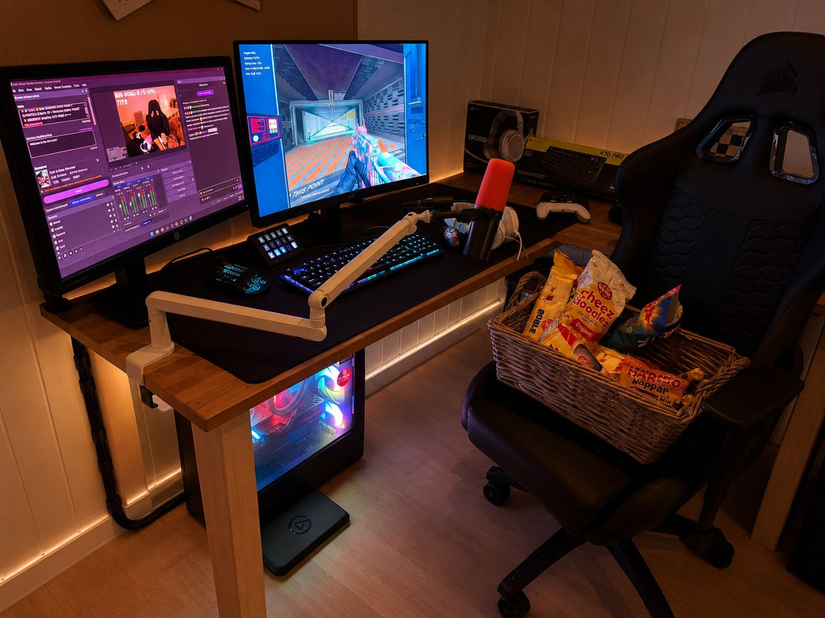 WheelyNerman's tweet photo. @bbreadman @CORSAIR @Komplettno What cables? https://t.co/mT3IZ4d6BP