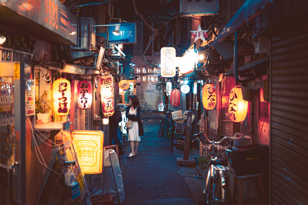 secilb's tweet photo. FIX NEON TOKYO https://t.co/irplZF9726