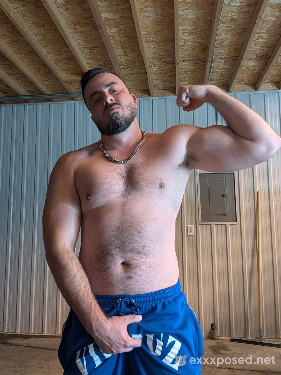 permablkr's tweet photo. @/Constructionjoe on Tg 
WannabeDom fag just begging to be put in his place https://t.co/T1lH68107f