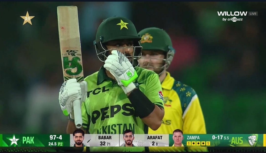 MehakBA56's tweet photo. Not sure if Babar will finish the job,but the way he has handled the bowlers on this pitch deserves respect

This isn't a surface where u can rely purely on strokeplay. It requires patience,composure,&amp; discipline,&amp; Babar has shown all three while wickets kept falling around him💚 https://t.co/960hyHIigN