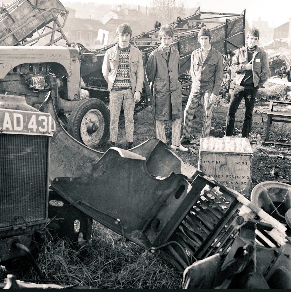 roomforravers's tweet photo. 4 June 1966 - Small Faces play the Olympia, East Kilbride. The show is stopped as fans rush the stage.
#6TYAT #OTD #smallfaces https://t.co/lOmhVib6na