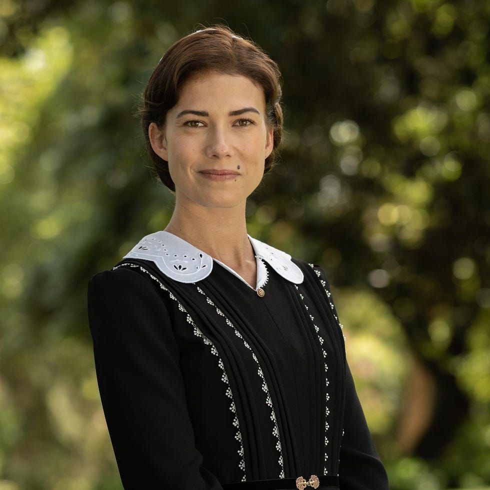 cicelychus's tweet photo. TERESA VILLAMIL es una muy buena ama de llaves.
Para mí la mejor que ha pasado por ese palacio.
Es comprensiva,generosa,ponderada,justa,buena compañera.
Se merece ser feliz... Y pensar que arribó en #LaPromesa detrás de su amor/pareja.
Quién le iba a decir lo alto que llegaría !! https://t.co/kwI9QbEkoq