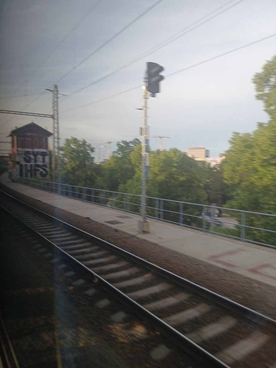 JanSuch6's tweet photo. Bude Brno https://t.co/B8ccnbwU1w